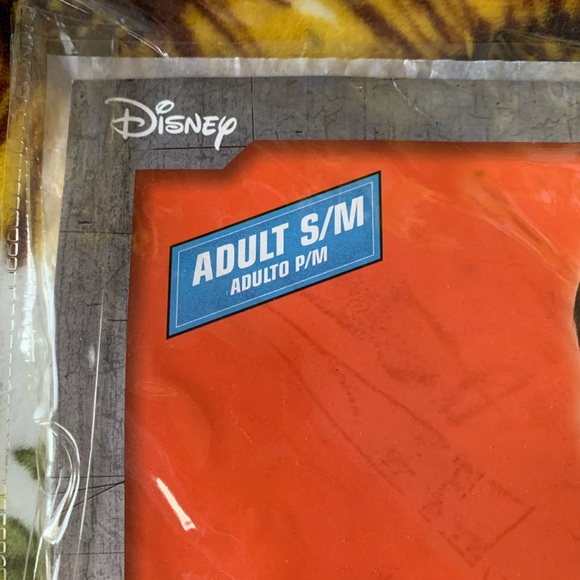 New in Package-Darth Vader Hoodie - Picture 3 of 5